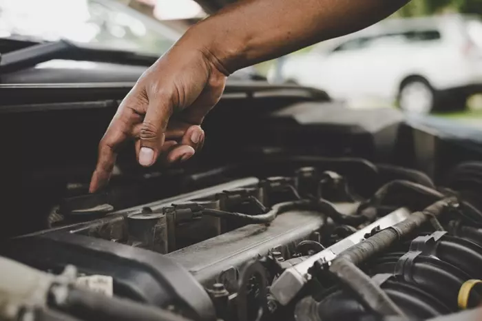 Bagian ini Sering Terlupa Dicek saat Merawat Mobil - Suzuki Jember