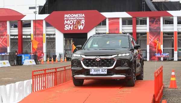 Keandalan Rem EBD Suzuki Grand Vitara Menghadapi Tikungan Tajam Jalur Piket Nol Lumajang