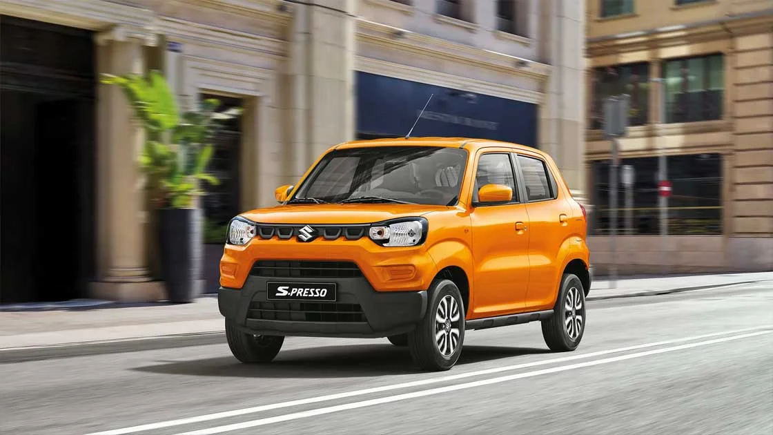 Keuntungan Memilih Suzuki S-Presso Sebagai Mobil Operasional Lembaga Kursus di Jember