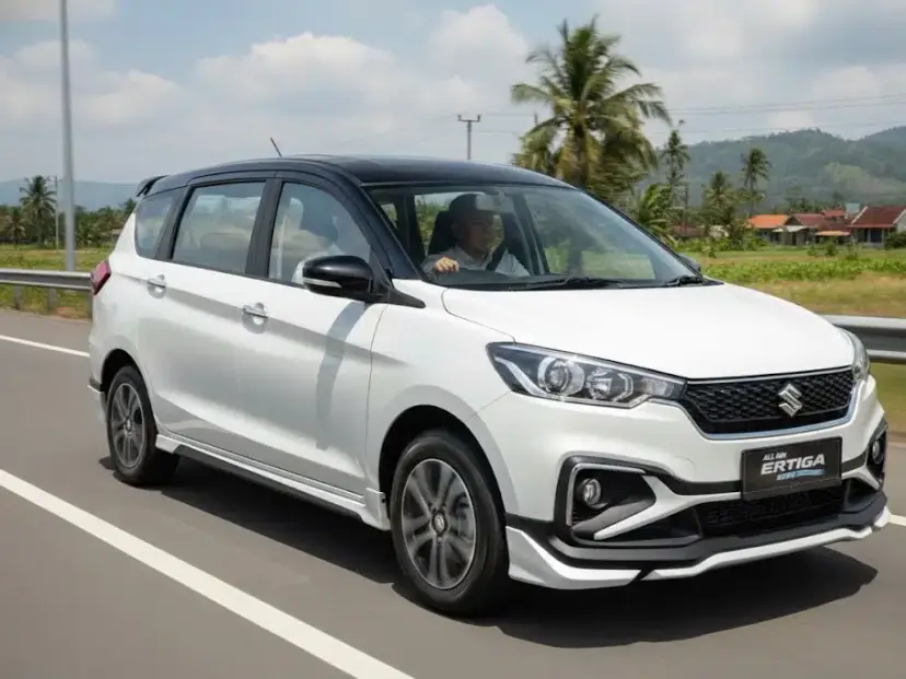 Suzuki Ertiga Hybrid: Pilihan Mobil Keluarga Paling Aman untuk Liburan Akhir Pekan di Lumajang