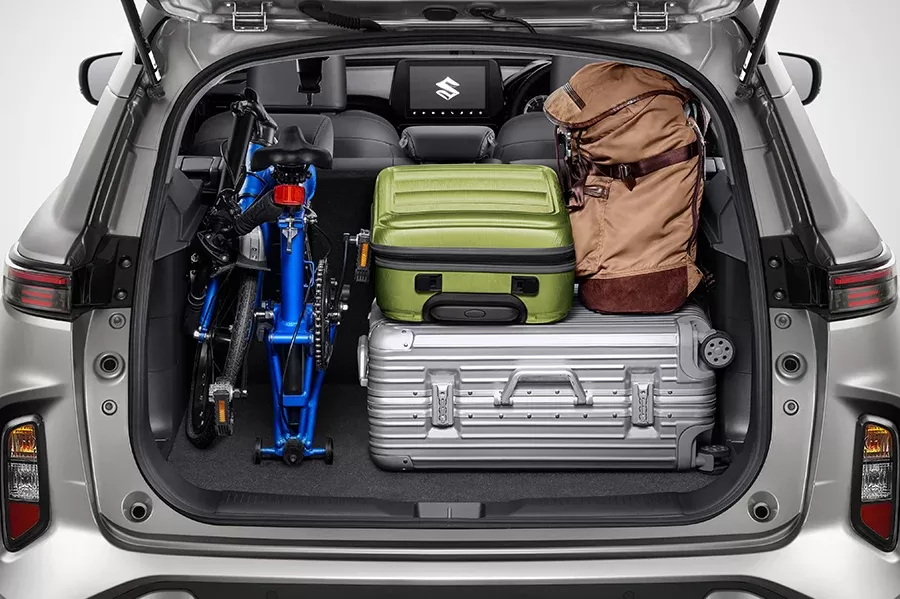 Mengapa Suzuki Grand Vitara Hybrid Sangat Cocok untuk Gaya Hidup Sehat Pesepeda di Lumajang